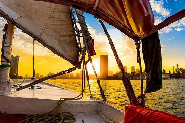 Short Private Felucca Ride on the Nile — Cairo Sunset & City Views