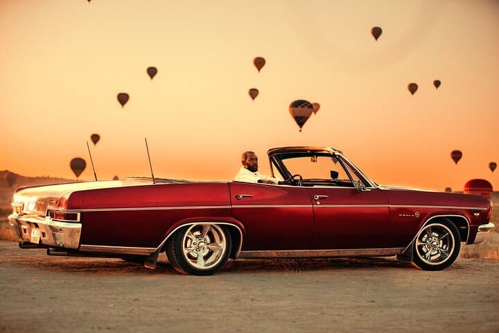 Classic Car Tour in Cappadocia — Vintage Drive Through Göreme & Love Valley photo 3