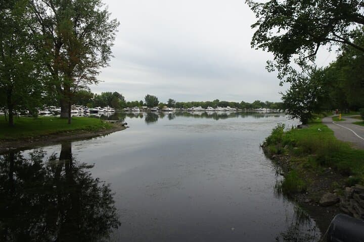 Lachine Self-Guided Walking Tour & Scavenger Hunt Along the Lachine Canal photo 6