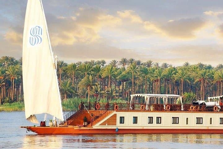 8-Day Private Egypt Journey: Cairo, Aswan & Luxor Nile Cruise with Hot Air Balloon photo 2