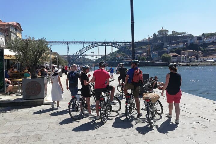 Porto to Atlantic Coast Bike & E‑Bike Tour — Beaches, Pine Forests and Coastal Paths photo 2