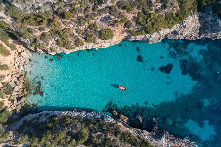 Boat Trip from Cala Figuera to Es Marmols (Cala Màrmols) — Mallorca Rib-Boat Explorer photo 2