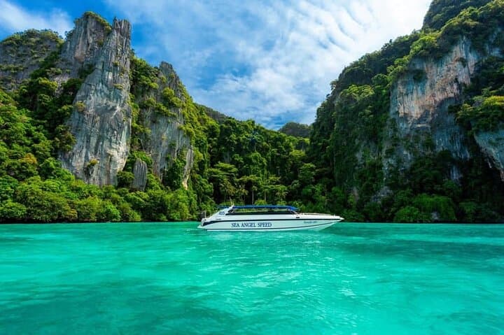 Full-Day Phi Phi & Maya Bay Snorkel Trip from Phuket with Lunch photo 5