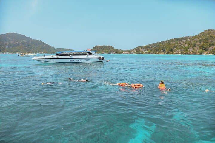 Full-Day Phi Phi & Maya Bay Snorkel Trip from Phuket with Lunch photo 4