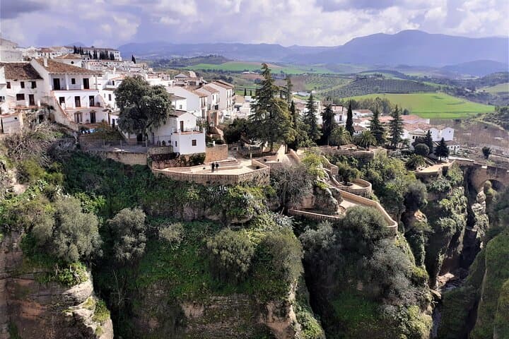 Ronda Group Walking Tour: New Bridge, Bullring & Historic Streets photo 6