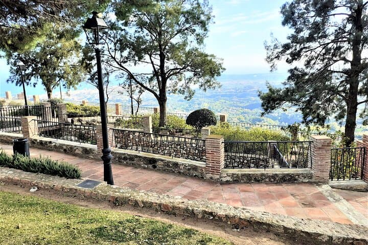 Mijas Pueblo Walking Tour: Explore the White Village, Moorish Streets & Sea Views photo 6