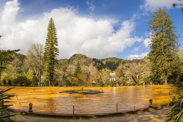 Canoe Furnas Lake & Terra Nostra: Cozido, Fumaroles and Thermal Baths photo 5