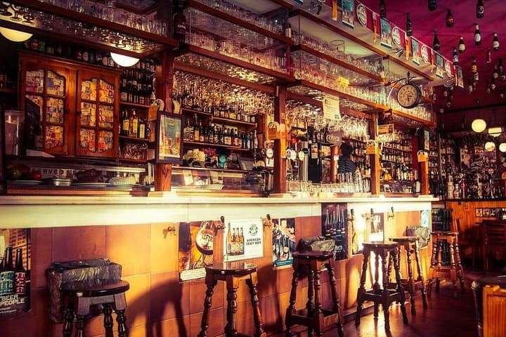 Private Newcastle Pub Tour: Historic Pubs, Local Ales & Quayside Stories photo 5