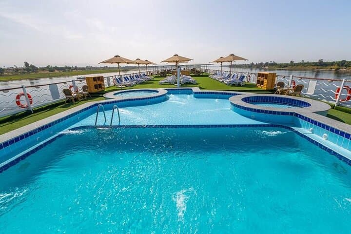 Luxor to Aswan: 3-Night Nile Cruise with Hot Air Balloon & Abu Simbel photo 3