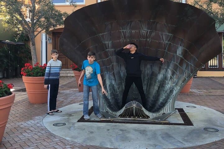 Fort Myers Scavenger Hunt: Crazy Dash Walking Adventure photo 2