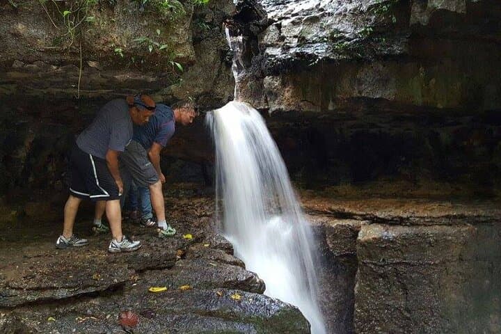 Mayai Jee Caverns Canyoning: 70m Waterfall Descent & Cave Exploration near Puyo photo 2