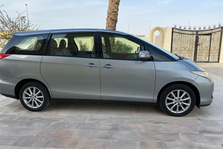 Dubai Airport Private Transfer to Hotel — Fast Meet & Greet at DXB photo 2