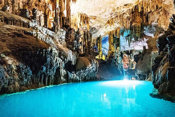 Four-Day Lebanon Sightseeing Tour — Jeita Grotto, Byblos, Baalbek & Bekaa Valley photo 5