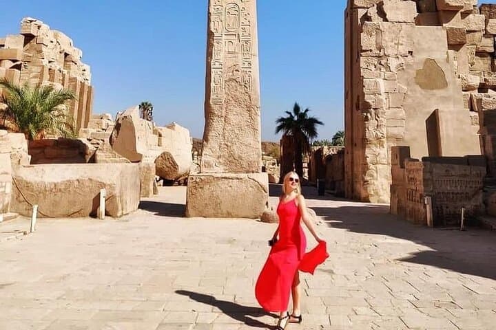 Full-Day Luxor Private Guided Tour — East & West Bank Highlights