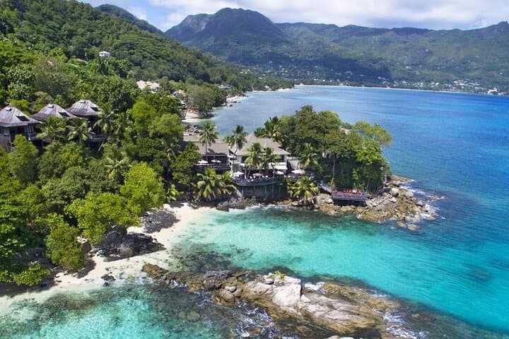 Private Dinner Transfer to Mahé's Luxury Hotels — Hilton, Kempinski, Four Seasons & More photo 2