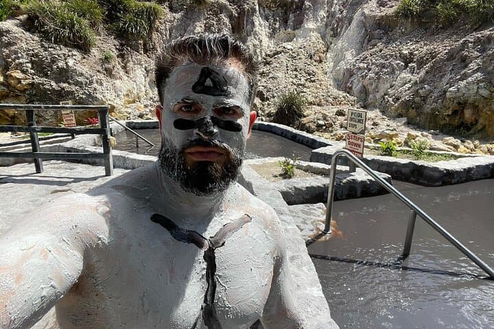 Saint Lucia Pitons & Sulphur Springs: Mud Bath and Drive-In Volcano Day Tour
