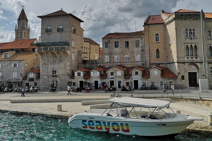Private Blue Lagoon and UNESCO Trogir 5-Hour Boat Tour from Split photo 2