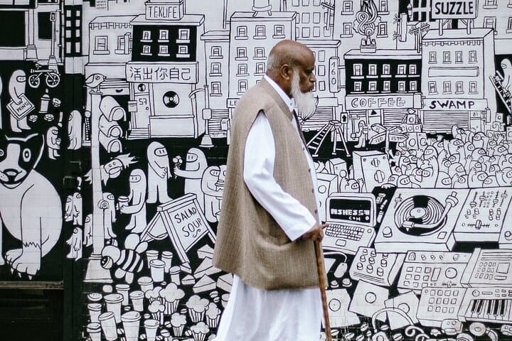 East End Secrets: Private Spitalfields & Brick Lane Walking Tour photo 2