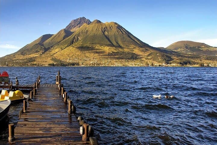 Otavalo Day Tour: Markets, Lakes & Waterfalls from Quito photo 4