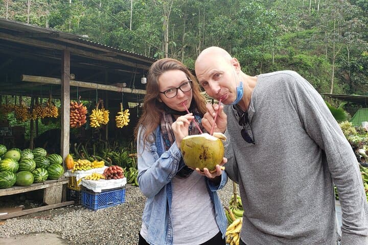 Cuenca to Guayaquil: Cajas National Park Hike and Cacao Farm Day Tour photo 5