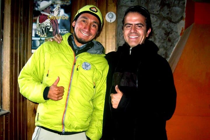 Cayambe Summit Climb: 2-Day Glacier Ascent to 5,790 m photo 3
