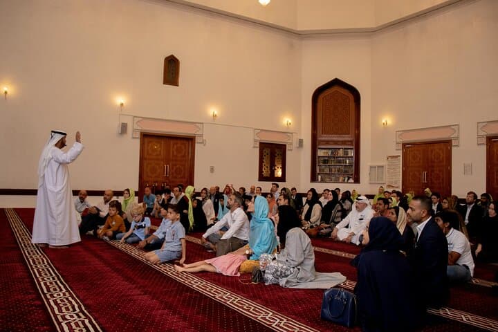 Cultural Iftar in Al Fahidi: Ramadan Dinner & Mosque Visit in Dubai photo 4