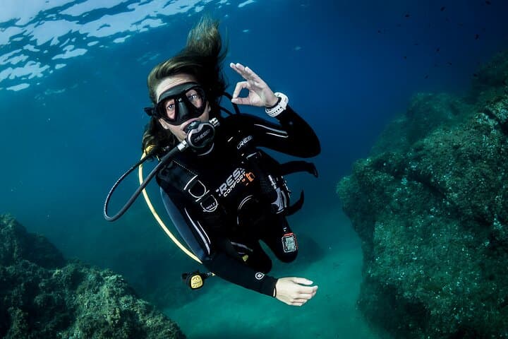 Discover PADI Diving in Barcelona — Beginner Scuba Near Diagonal Mar photo 3