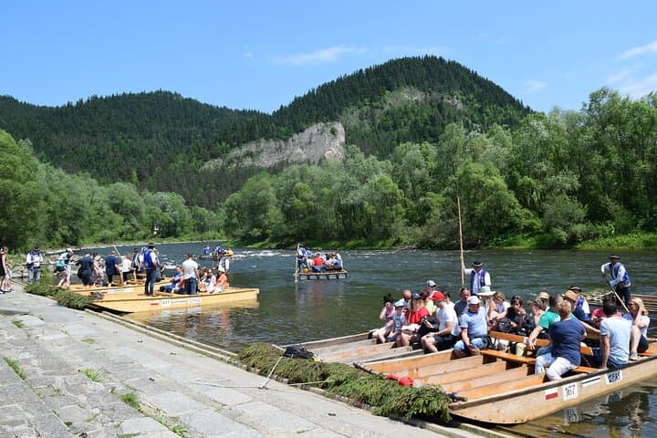 Dunajec Gorge Wooden Rafting and Thermal Baths — Day Trip from Krakow