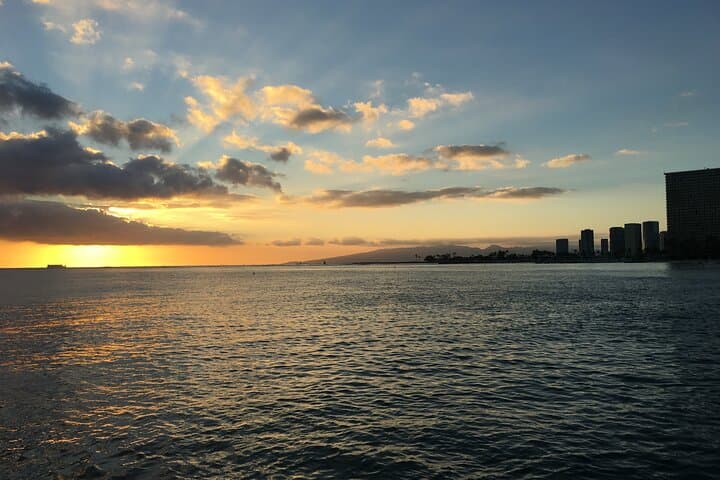 Honolulu Like a Local: Private Customized Walking Tour photo 3