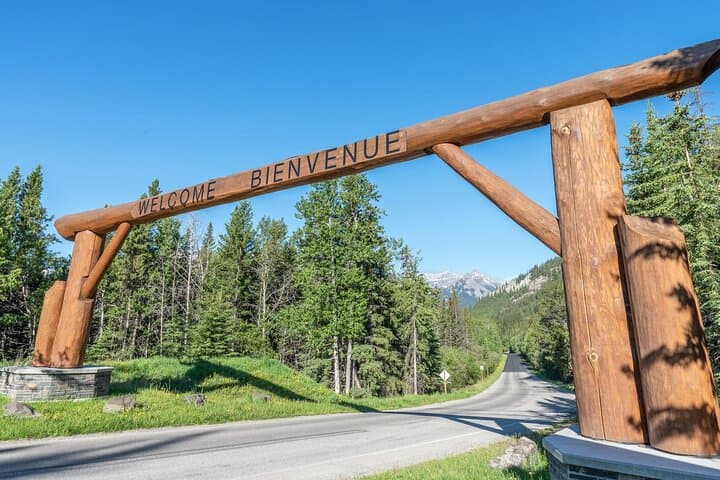 Experience Banff by eBike and Hike: Bow Valley Parkway to Johnston Canyon Adventure photo 2