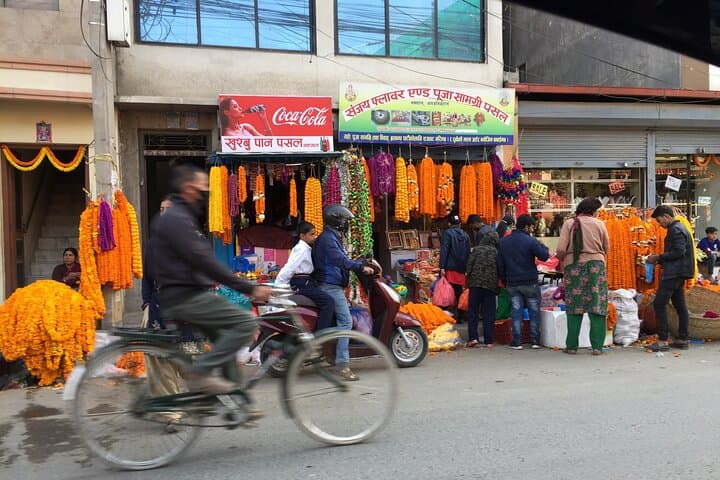 Swayambhunath (Monkey Temple) and Tibetan Family Lunch: Authentic Kathmandu Day Tour photo 5