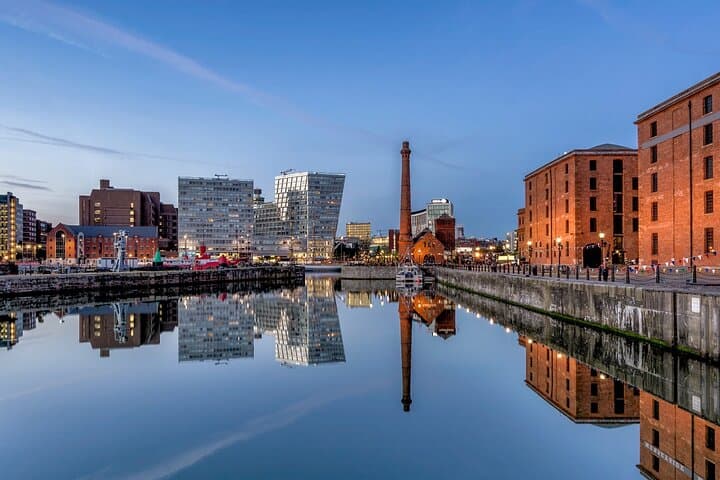 Liverpool Time Walk: Guided History Walking Tour of the Waterfront & Georgian Quarter photo 6
