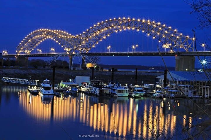 Ultimate Downtown Memphis Scavenger Hunt — Self-Guided City Discovery
