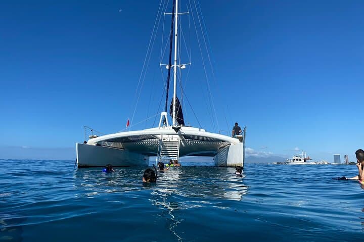 Waikiki Swim and Sail: Moana Catamaran Cocktail Cruise photo 2
