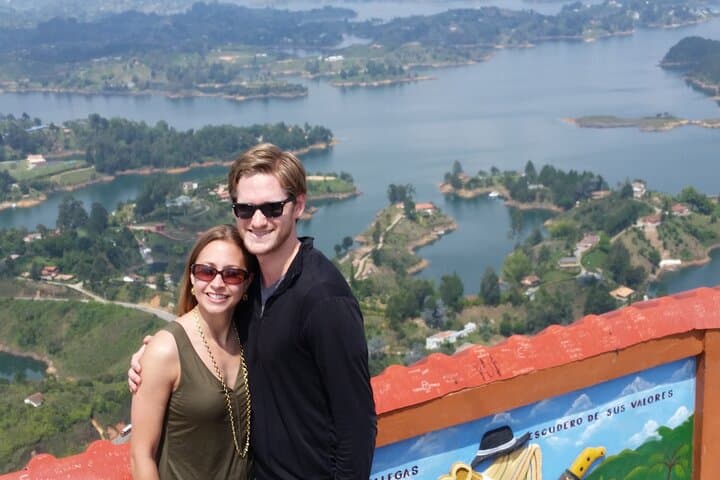 Climb La Piedra del Peñol and Explore Colourful Guatapé — Day Trip from Medellín photo 1