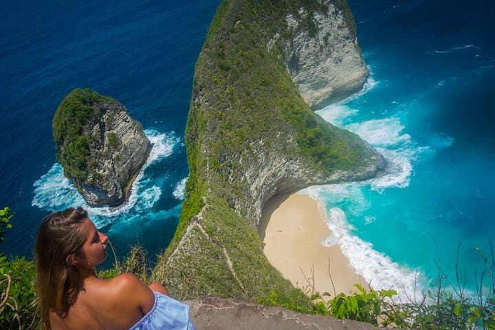 Full-Day Private Tour to Kelingking Beach & Broken Beach (Nusa Penida) photo 2