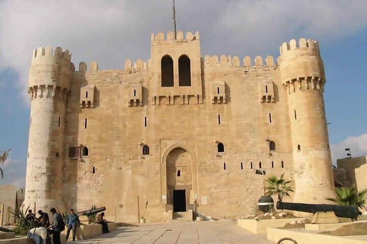 5-Day Cairo and Alexandria Tour: Pyramids, Catacombs & Coastal Views photo 4