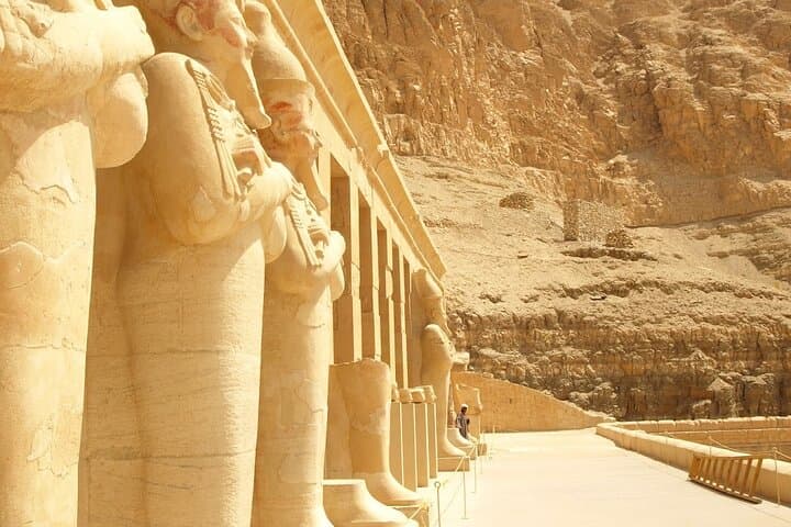 Egypt Deluxe 12-Day Cairo, Luxor & Aswan Cultural Journey photo 4
