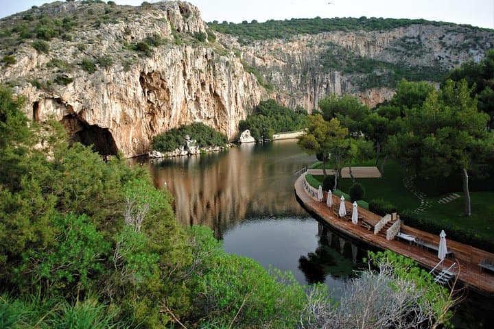 Athens Riviera Electric Minivan Tour — SNFCC, Vouliagmeni & Cape Sounio photo 2
