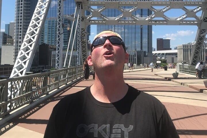 Cincinnati City Scavenger Hunt: Two-Hour Urban Adventure with Remote Host photo 3