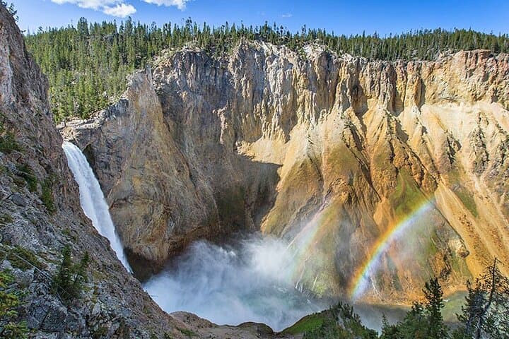 Hiking the Grand Canyon of the Yellowstone: Artist Point to Backcountry Geysers photo 2