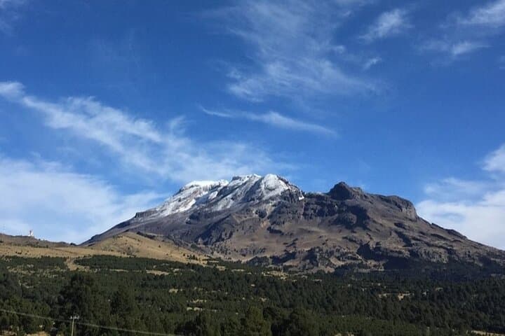 Paso de Cortés Trek — Iztaccíhuatl & Popocatépetl Day Trek from Mexico City photo 6