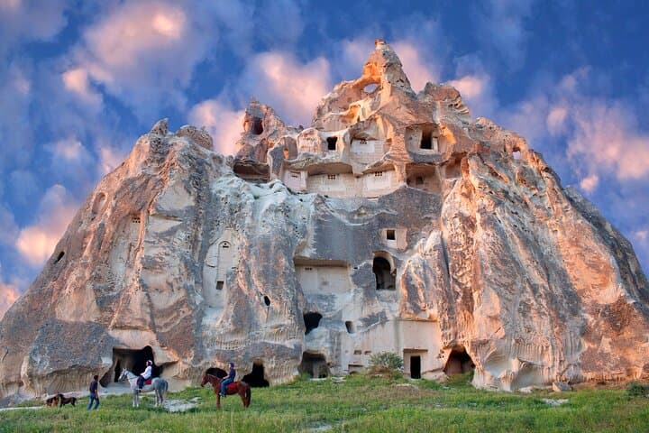 Cappadocia Red Tour North: Goreme Open-Air, Uchisar, Pasabagi, Avanos & Devrent Valley Day Tour