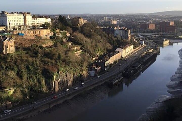 Clifton Suspension Bridge & Bristol City Guided Walking Tour photo 4