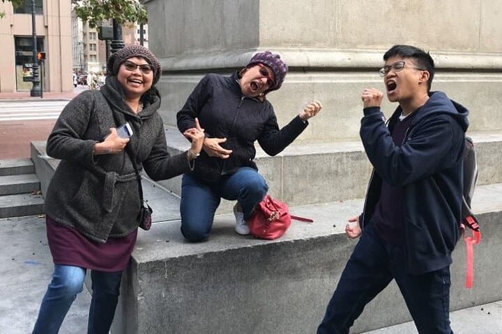 Hartford Urban Scavenger Hunt: Wacky Walks Interactive City Game