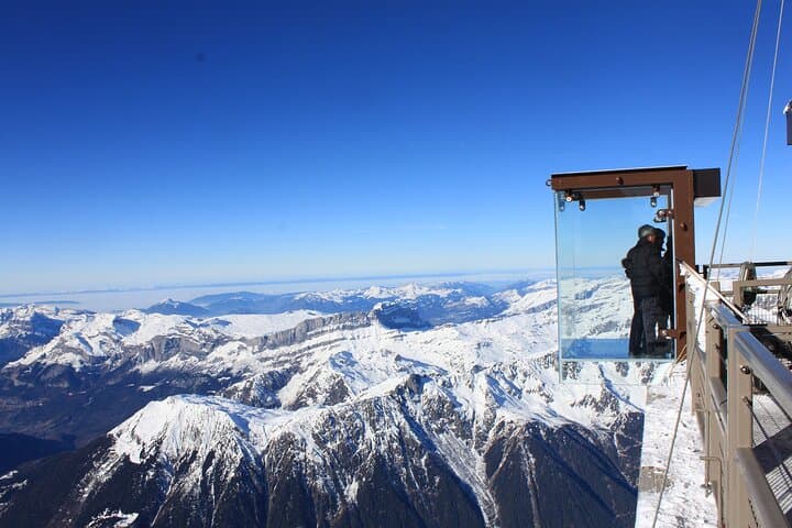 Three-Day Swiss Alps Pass: Zurich to Geneva via Interlaken & Chamonix photo 2