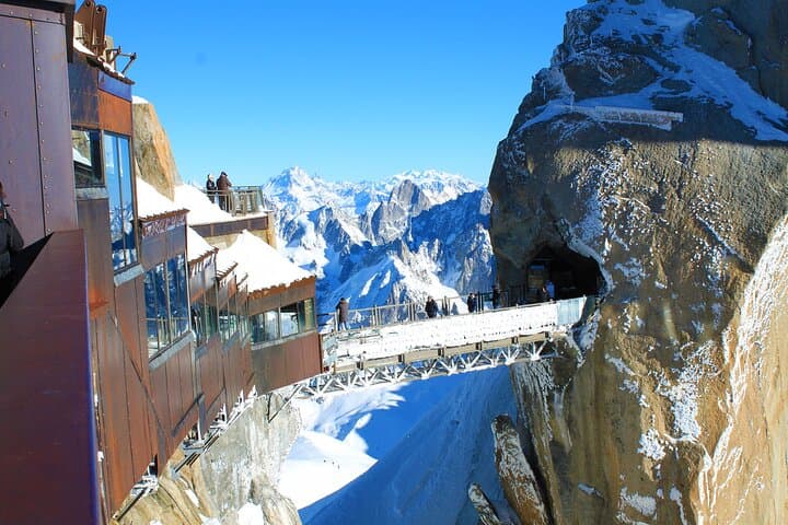 Three-Day Swiss Alps Pass: Zurich to Geneva via Interlaken & Chamonix photo 3