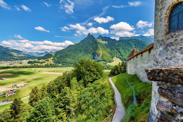 Three-Day Swiss Alps Pass: Zurich to Geneva via Interlaken & Chamonix photo 5