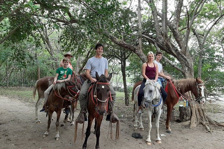 Sunset Horseback Riding on Guanacaste Beaches — Playa Flamingo Tours photo 3