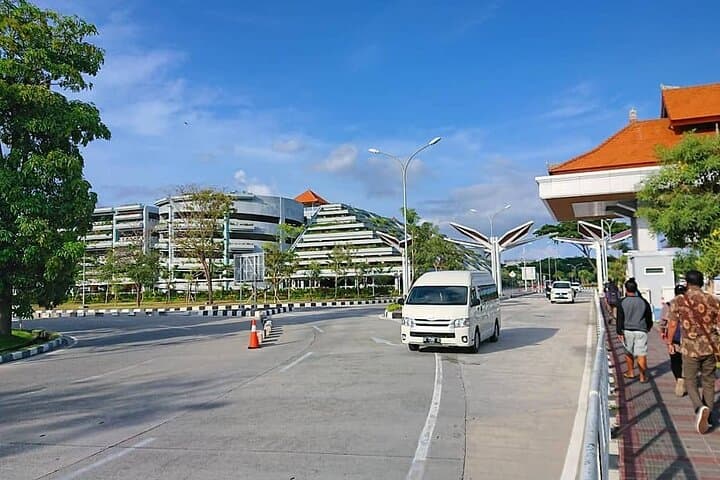 Private Bali Airport Transfer from DPS to Your Hotel — Fast, Reliable Arrivals photo 2